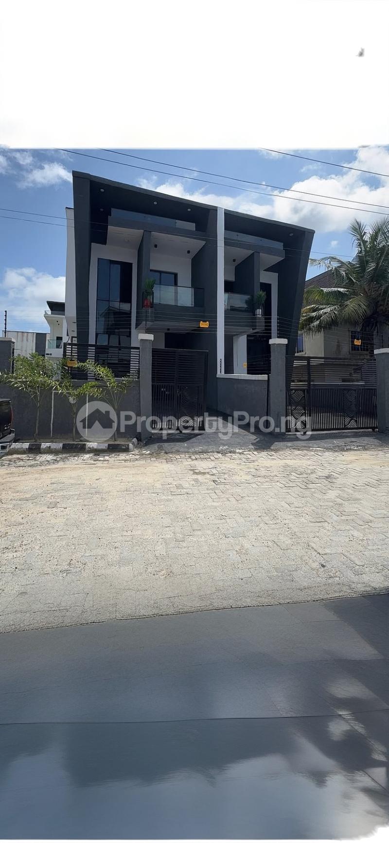 3 bedroom Flat / Apartment for sale Sangotedo Lagos