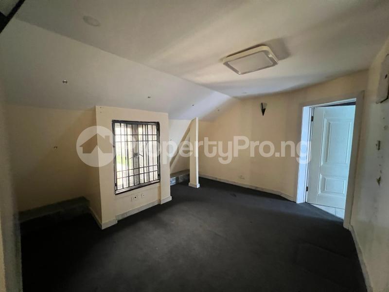 3 bedroom House for rent Osapa london Lekki Lagos