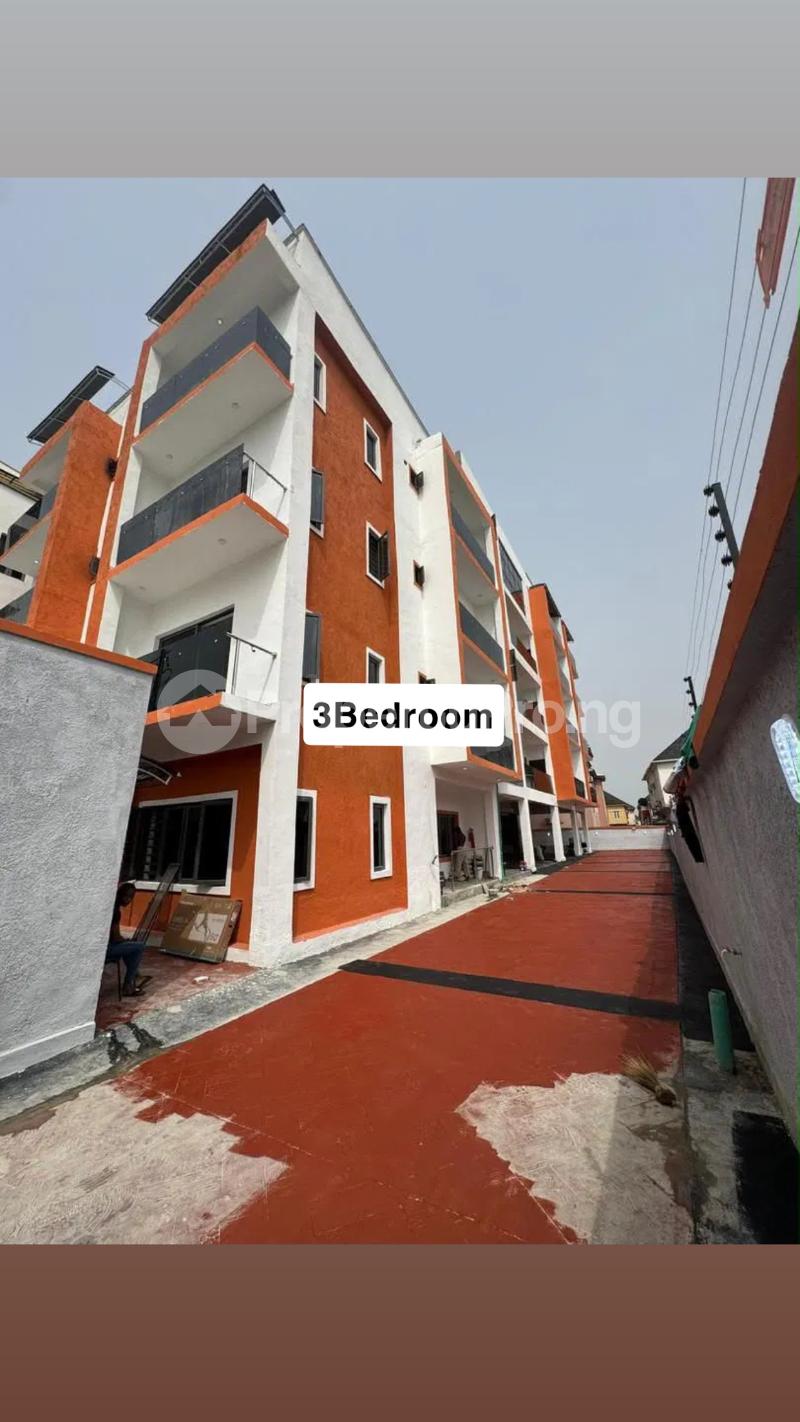 3 bedroom Flat / Apartment for rent Ologolo Lekki Lagos