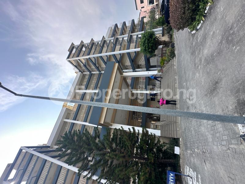 3 bedroom Flat / Apartment for rent Admiralty Lekki Phase 1 Lekki Lagos