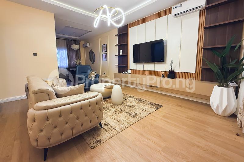 3 bedroom Flat / Apartment for shortlet Gwarinpa Abuja