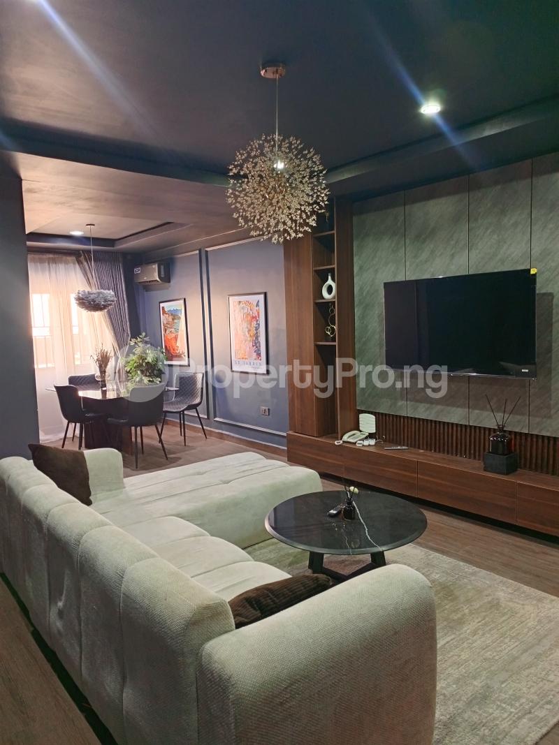 3 bedroom Flat / Apartment for shortlet Gwarinpa Abuja