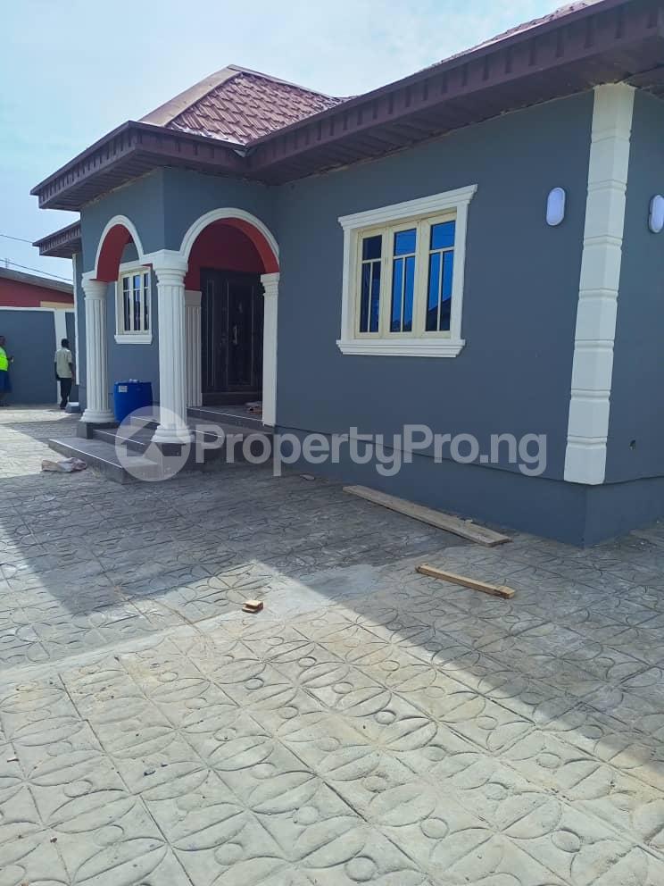 3 bedroom Flat / Apartment for rent Bravo Off Kuola, Akala Express Ibadan Oyo