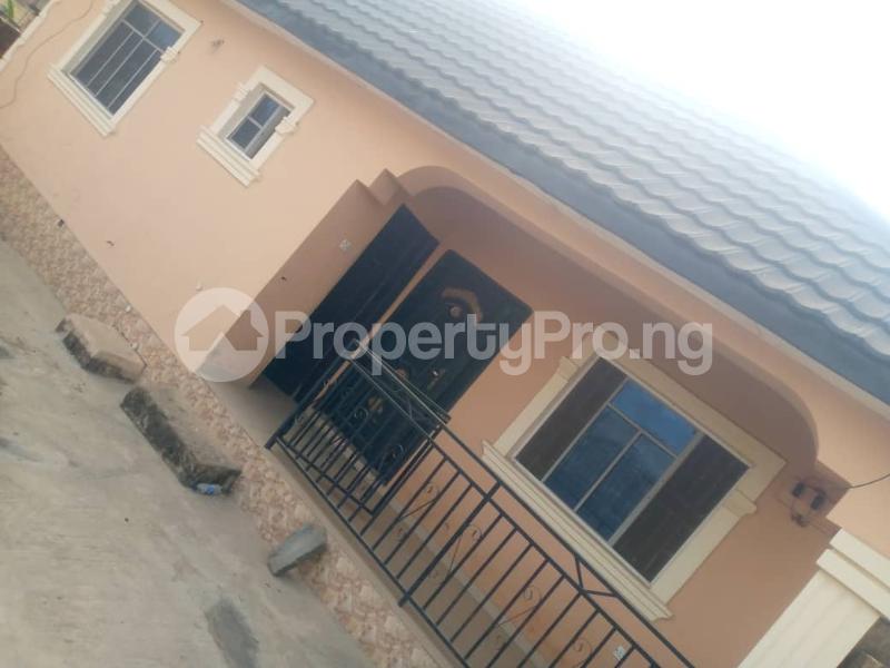 3 bedroom House for sale Kasumu Estate, Tipper Garage Akala Express Ibadan Oyo