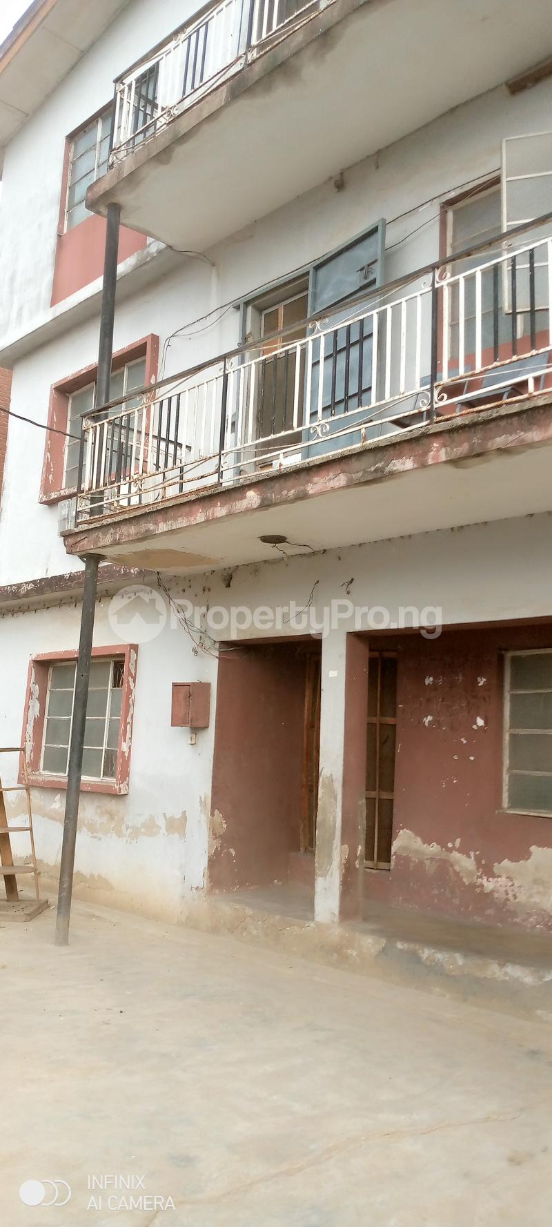 4 bedroom Flat / Apartment for rent Shomolu Shomolu Lagos