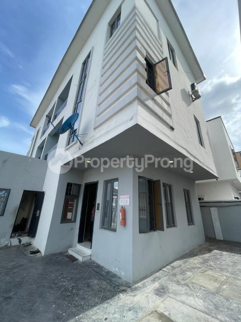 House for sale Ikota Lekki Lagos