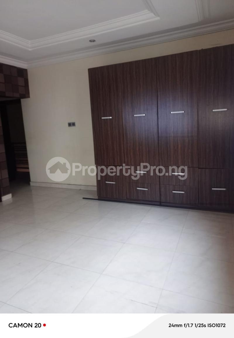 3 bedroom House for rent Agungi/ Osapa Agungi Lekki Lagos