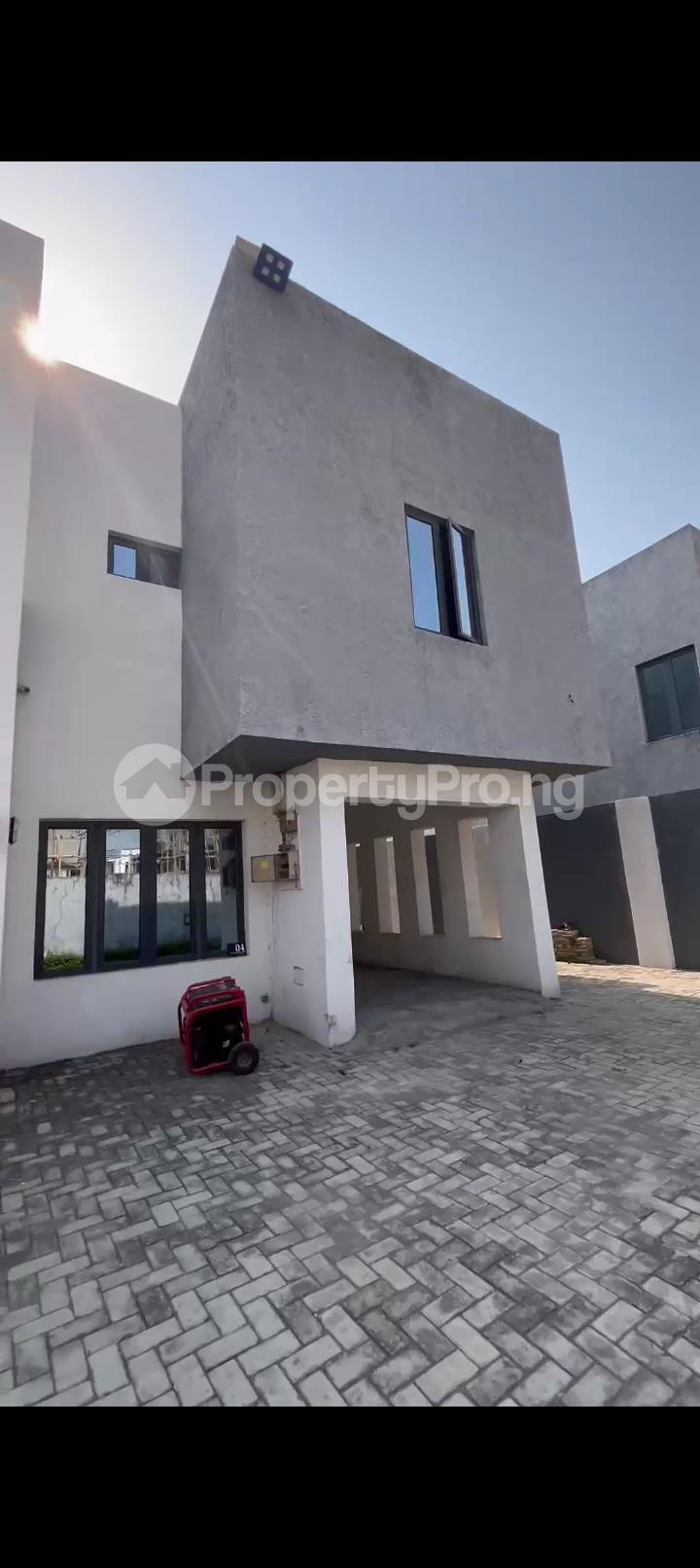 3 bedroom House for rent Chevron Chevron Alternative Route Lekki Lagos