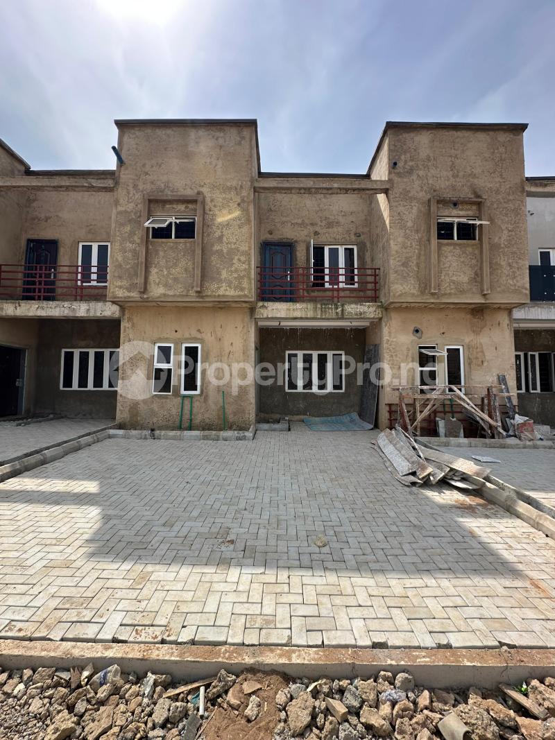 3 bedroom House for sale In An Estate Gwarinpa Extension Gwarinpa Abuja