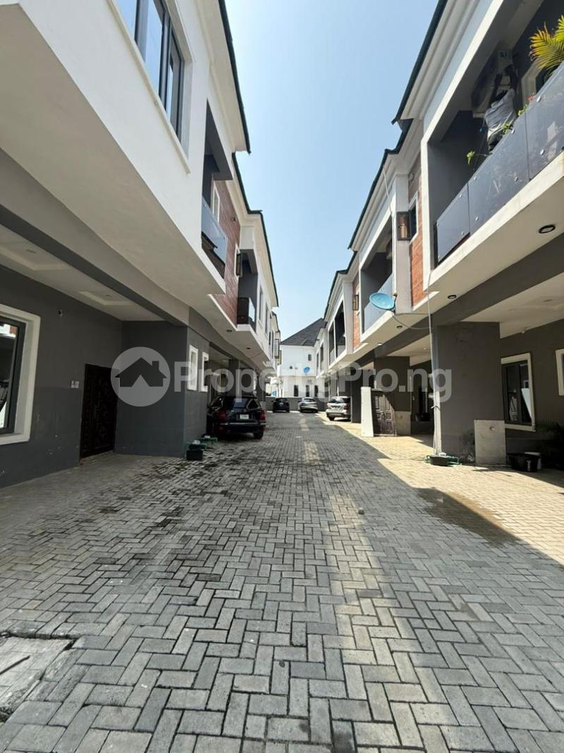 3 bedroom House for rent Harris Drive VGC Lekki Lagos