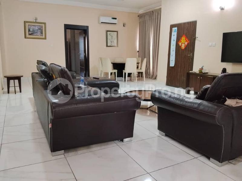 3 bedroom Flat / Apartment for rent ONIRU Victoria Island Lagos