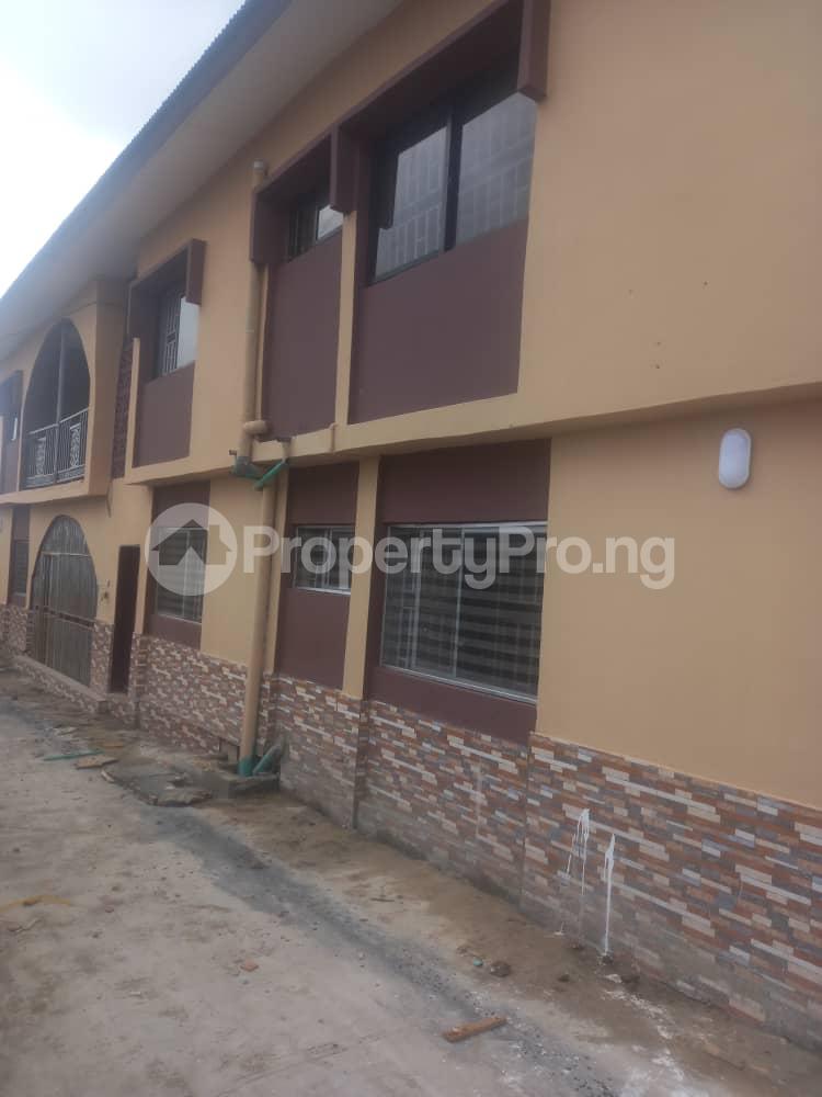 3 bedroom Flat / Apartment for rent Adebisi Layout Nnpc Apata Ibadan Oyo