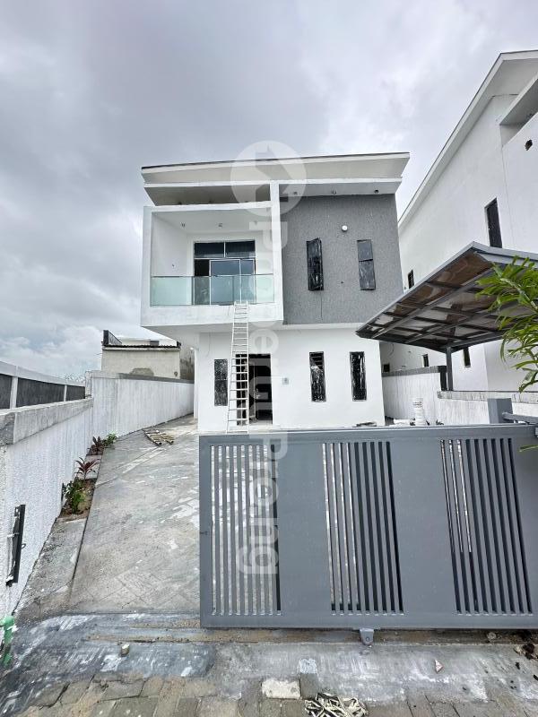 4 bedroom House for sale orchid Lekki Lagos