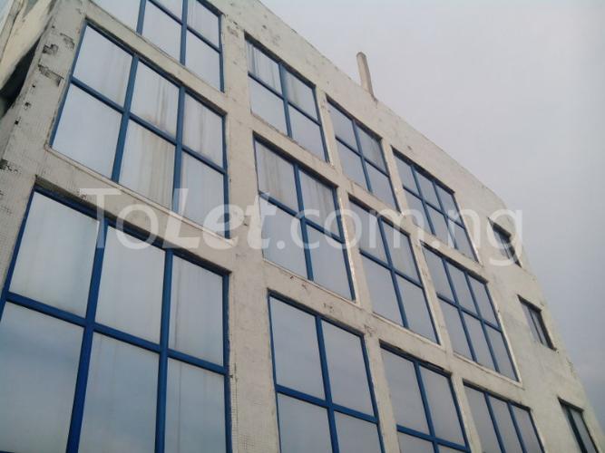Commercial Property for rent 113, Badagry Expressway Off Kekerekun Iganmu Surulere Surulere Lagos - 0