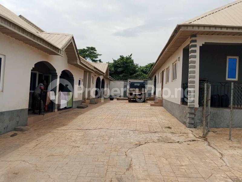 3 bedroom Flat / Apartment for sale Olorunda Akobo Ibadan Oyo