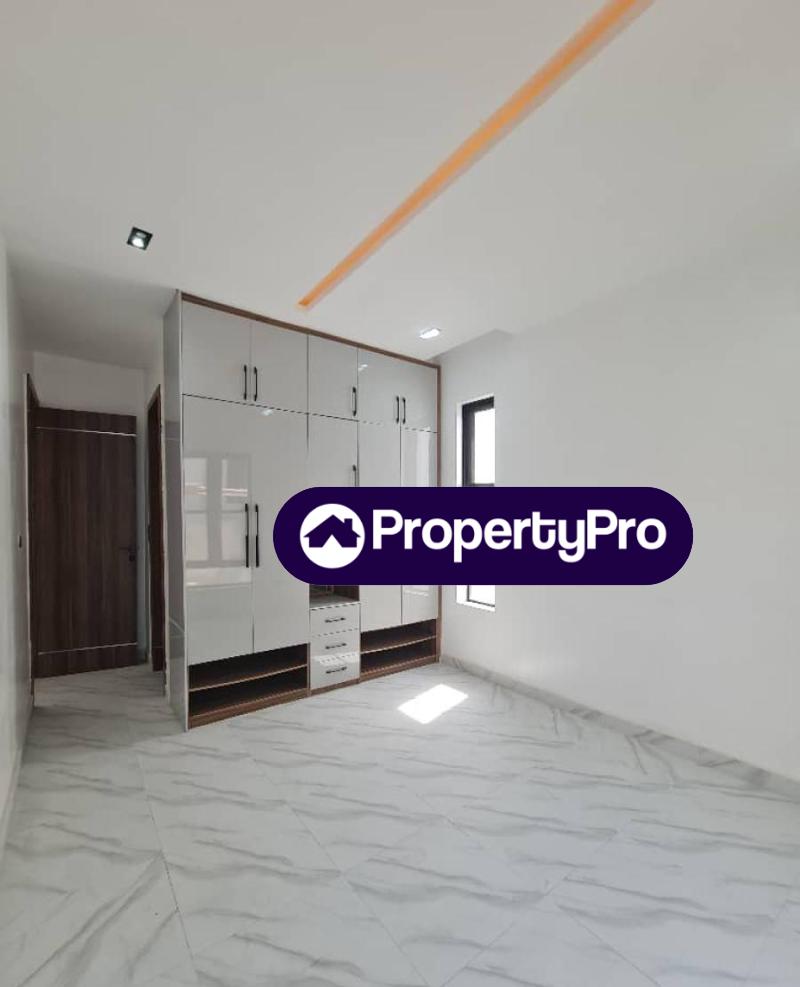 1 bedroom House for rent Chevy View Estate, Lekki Lagos