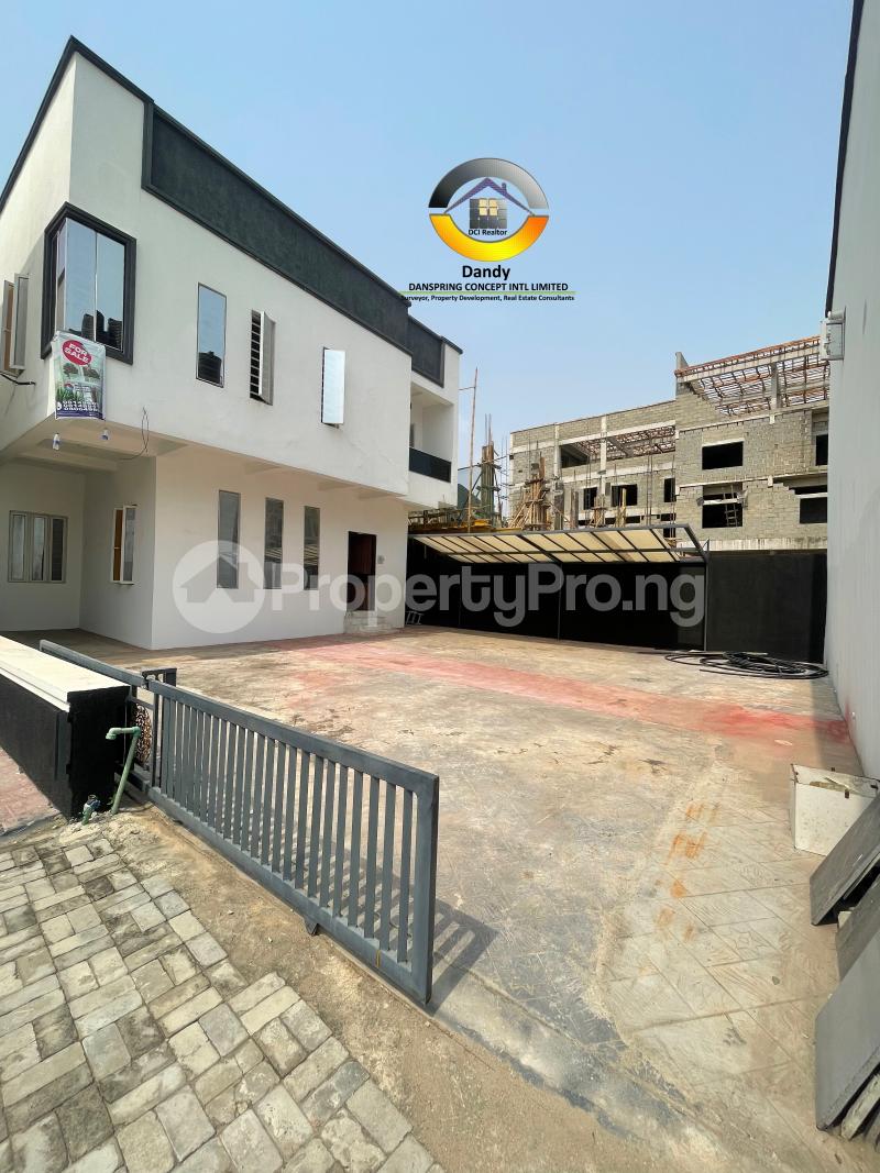 4 bedroom House for sale Ikota Lekki Lagos