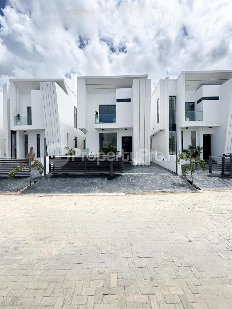 4 bedroom House for sale Chevron Lekki Lagos
