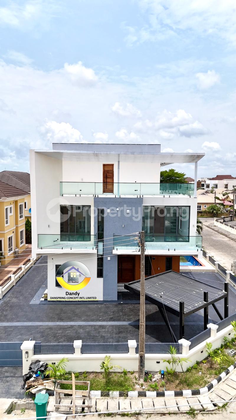 4 bedroom House for sale chevron Lekki Lagos