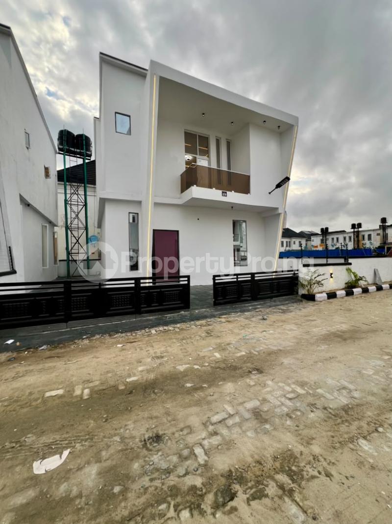 4 bedroom House for sale Ikota Lekki Lagos
