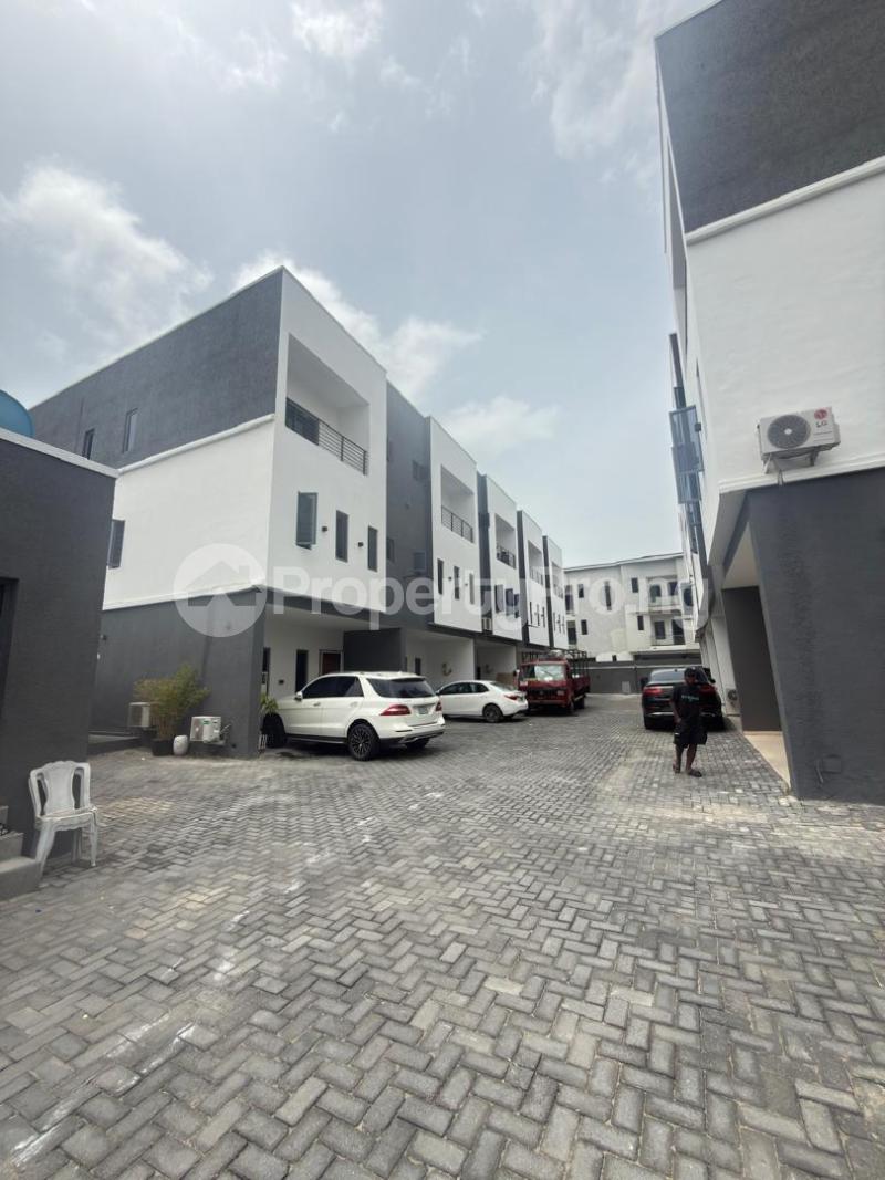 4 bedroom House for rent  Ikate Lekki Lagos