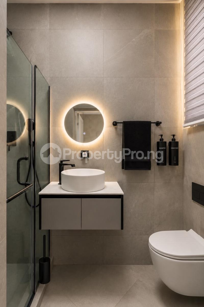 4 bedroom Flat / Apartment for shortlet ONIRU Victoria Island Lagos