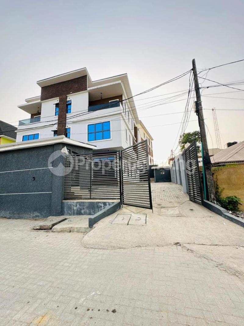 4 bedroom House for sale Anthony Gbagada Phase 2 Gbagada Lagos - 0