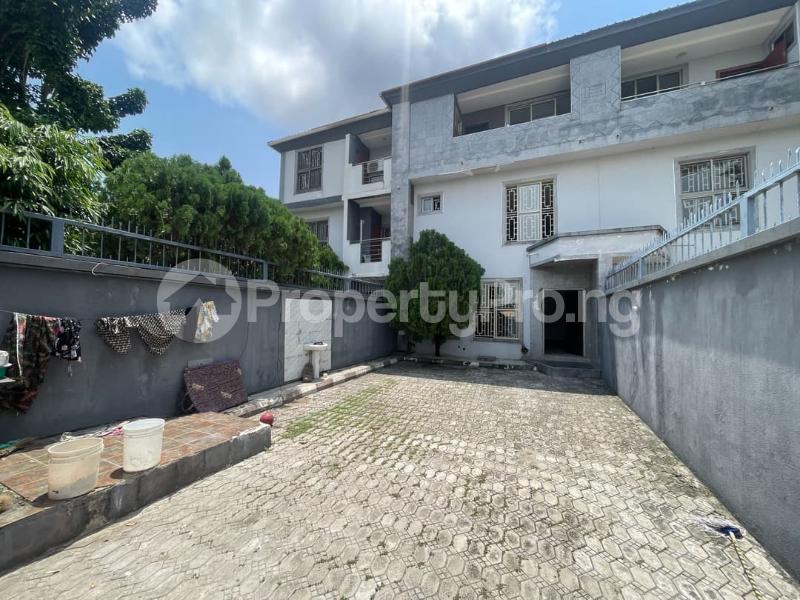 4 bedroom Commercial Property for rent Lekki Phase 1 Lekki Lagos