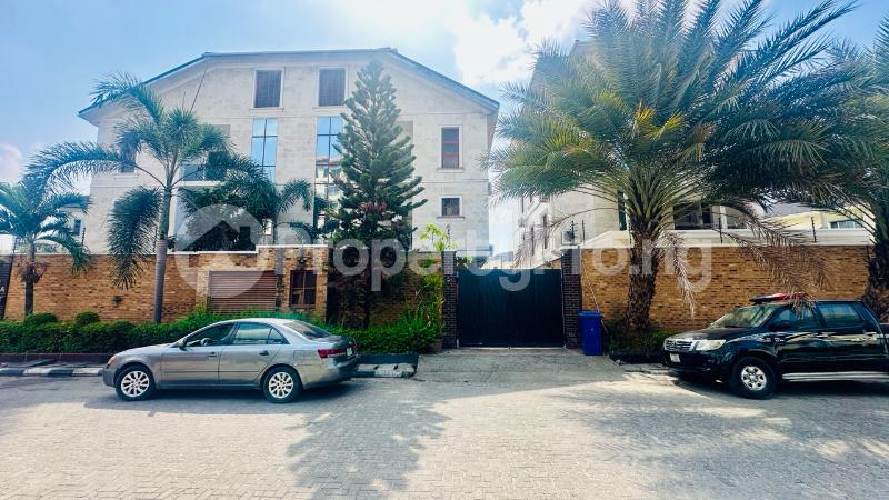4 bedroom House for sale Banana Island Ikoyi Lagos