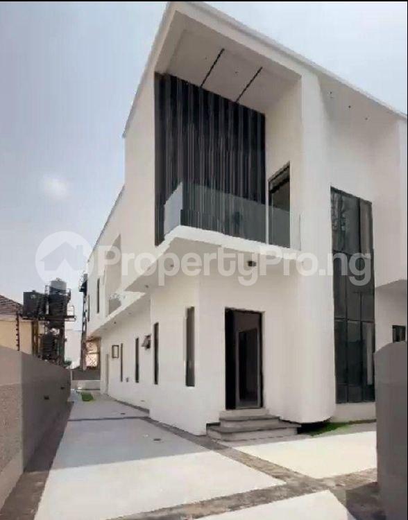 5 bedroom House for sale Oba Amusa Estate, Agungi Lekki Lagos