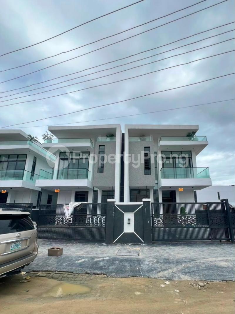 4 bedroom House for rent Ikota Lekki Lagos