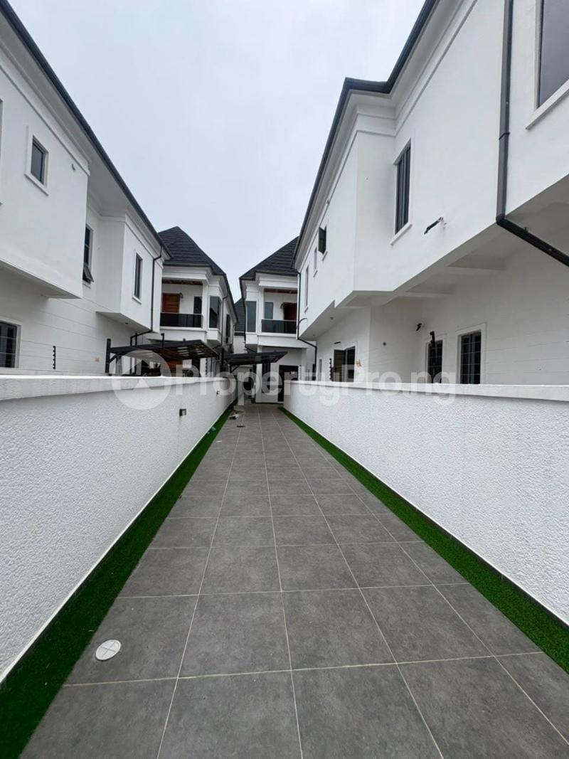 4 bedroom House for rent Orchid Lekki Lagos