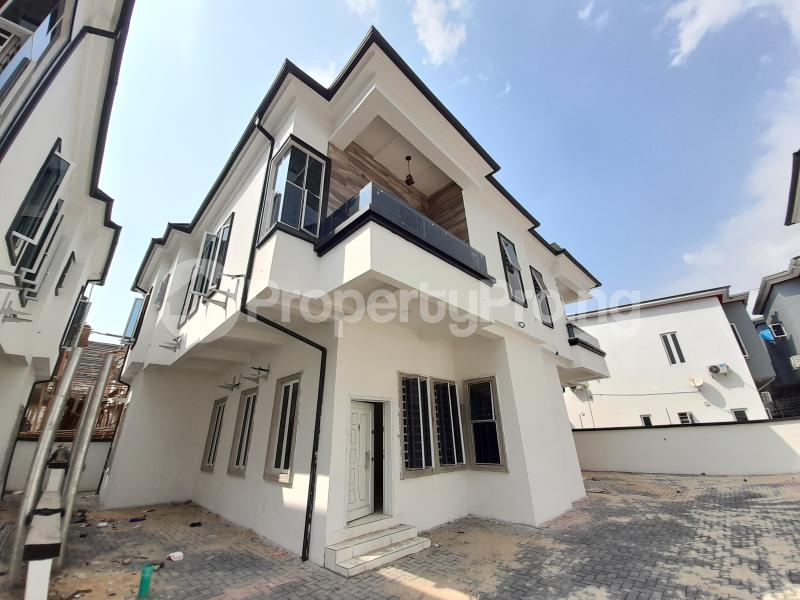 4 bedroom House for sale Orchid Road Lekki Lagos