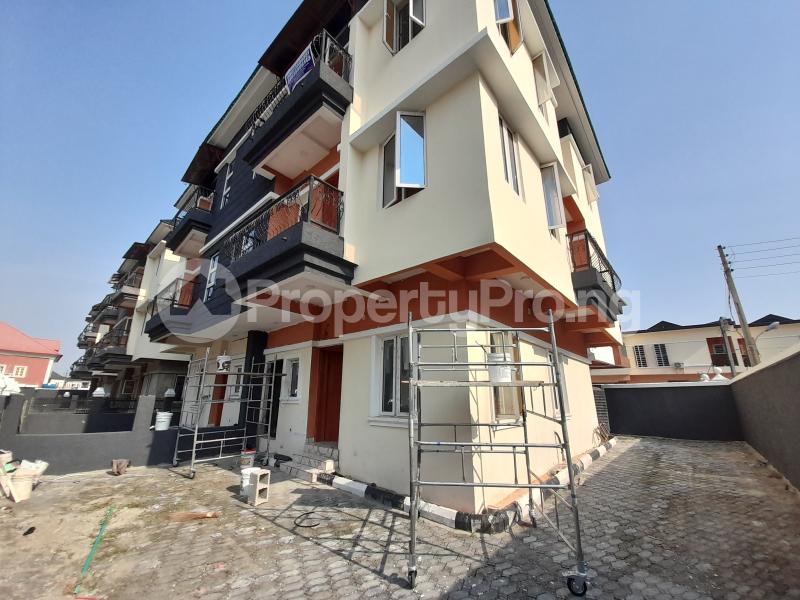 4 bedroom House for sale Ikota G.r.a Lekki Lagos
