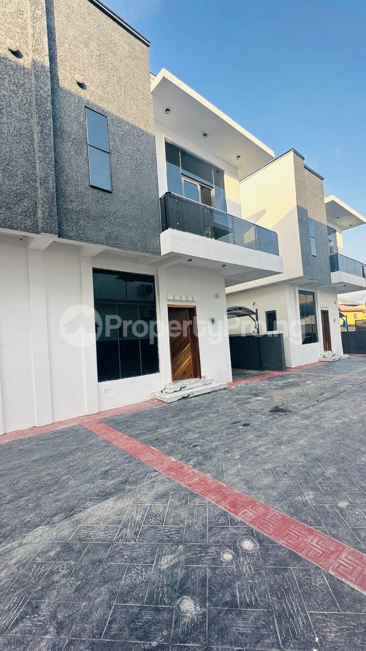 4 bedroom House for sale chevron Lekki Lagos