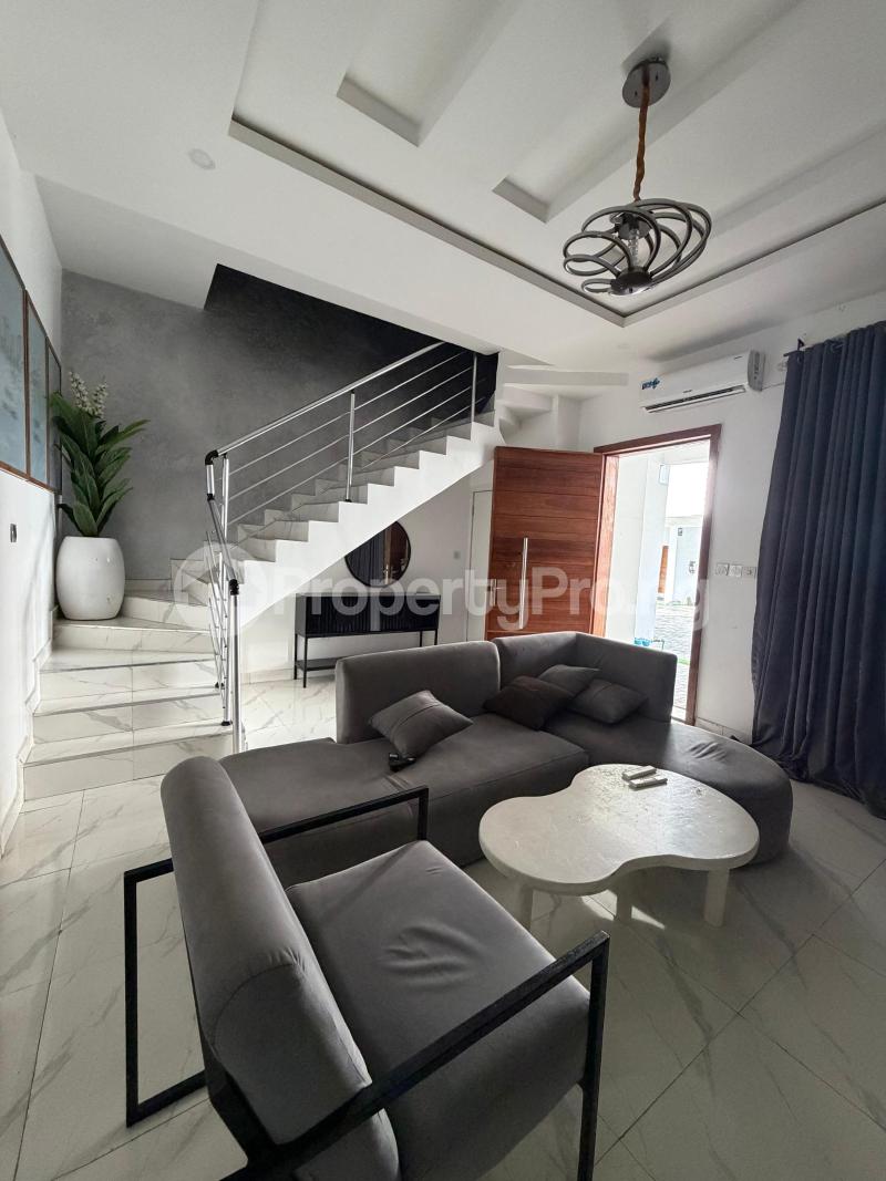 3 bedroom House for rent Ikota Lekki Lagos