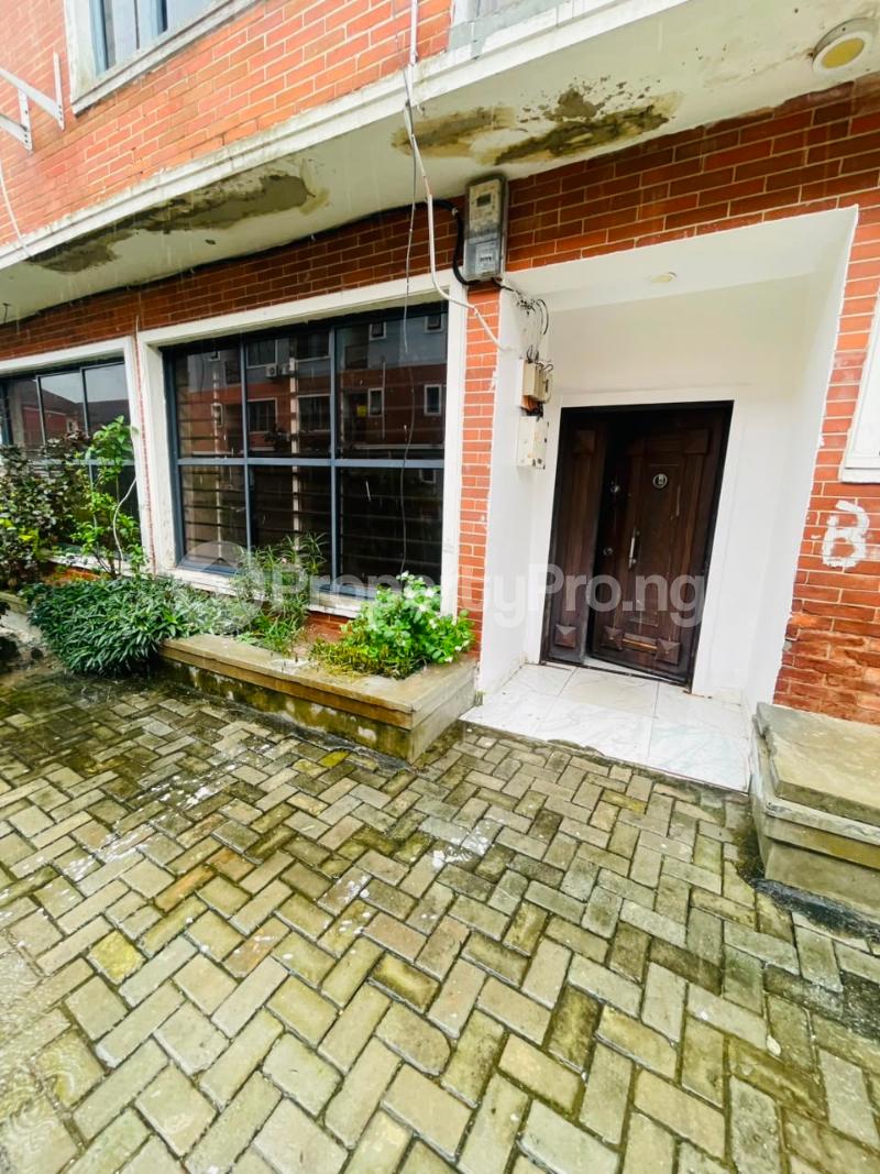 4 bedroom House for rent Osapa london Lekki Lagos
