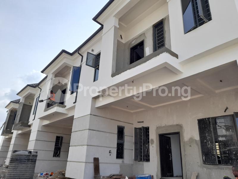 4 bedroom House for sale Orchid Road Lekki Lagos