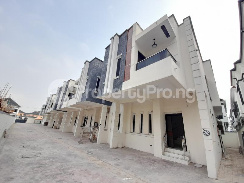 4 bedroom House for sale Orchid Road Lekki Lagos