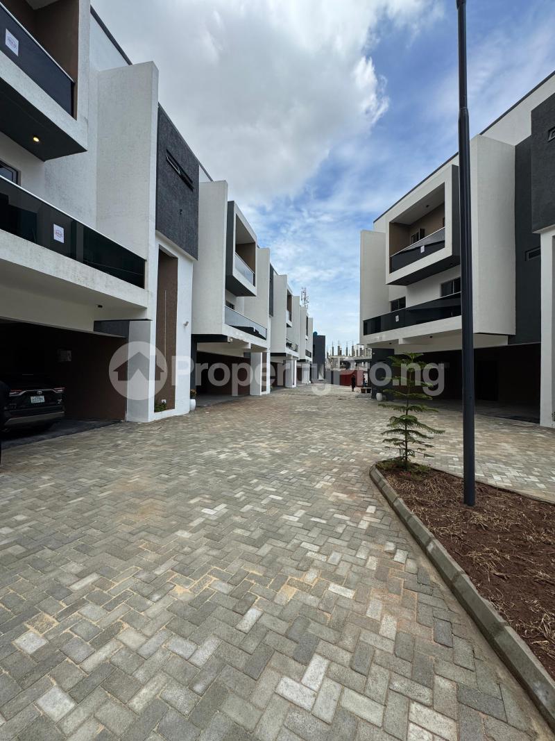 4 bedroom Flat / Apartment for sale Ikate Lekki Lagos