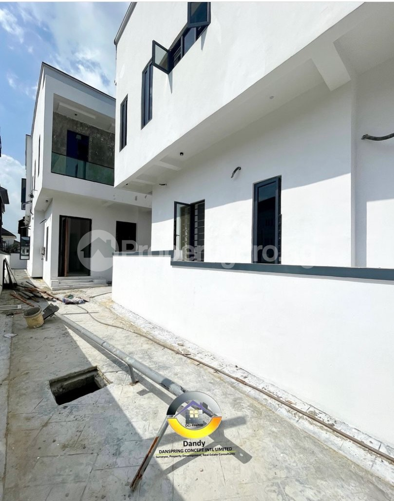 4 bedroom House for sale Sangotedo Ajah Lagos