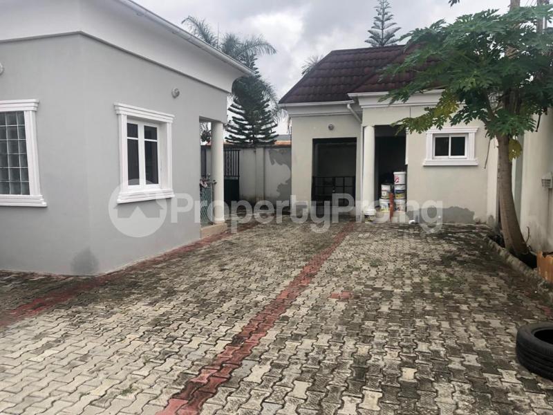 4 bedroom House for rent 5th House On The Right Of Baale Karibawi Street, Eputu Awoyaya Ajah Lagos