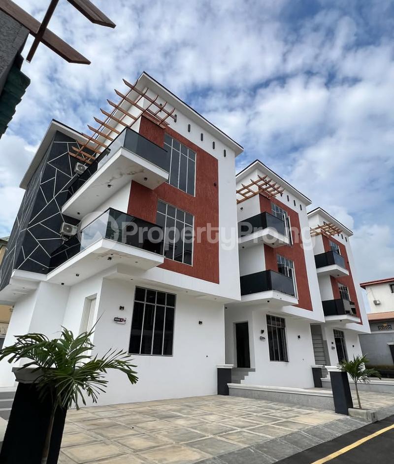 4 bedroom House for sale Utako Abuja