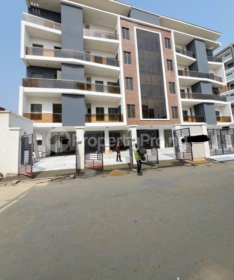 4 bedroom Flat / Apartment for sale Lekki Phase 1 Lekki Lagos