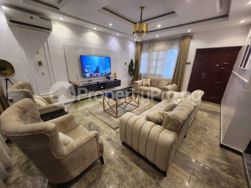 4 bedroom Flat / Apartment for shortlet Magodo Kosofe/Ikosi Lagos