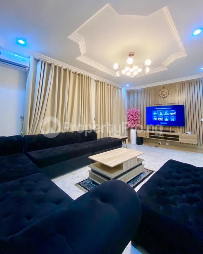 4 bedroom Flat / Apartment for shortlet Liberty Estate Phase 2 Enugu Enugu