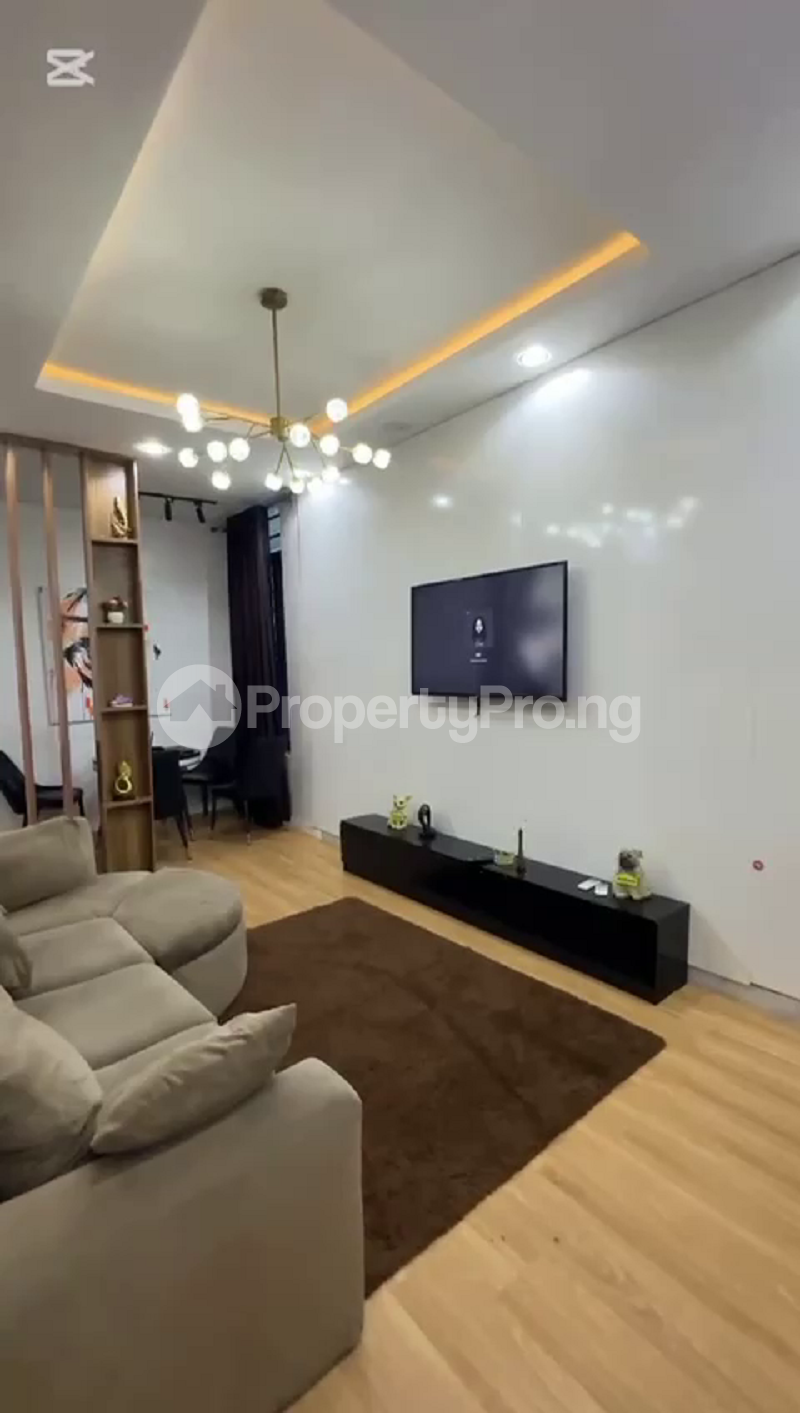 4 bedroom Flat / Apartment for shortlet Osapa london Lekki Lagos