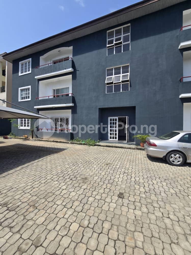 3 bedroom Flat / Apartment for sale ONIRU Victoria Island Lagos