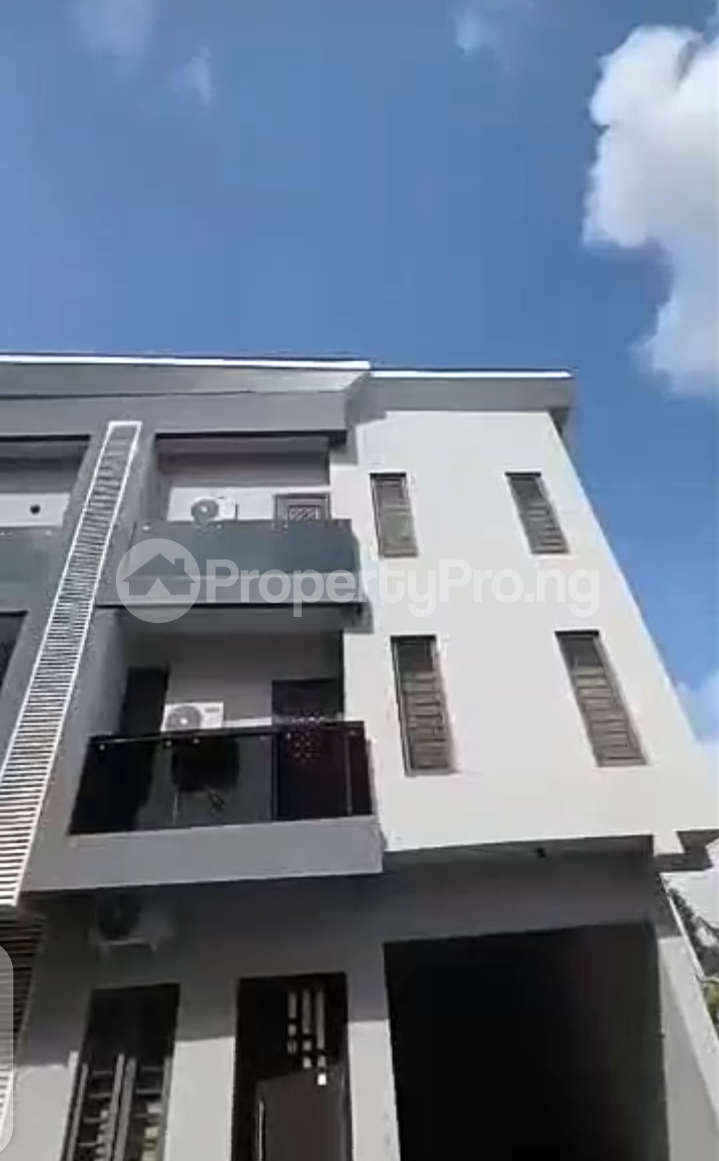 4 bedroom Flat / Apartment for rent Maryland Ikeja Lagos