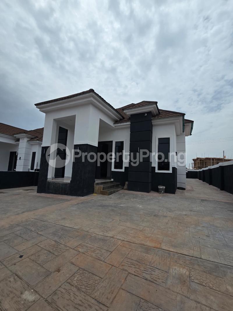4 bedroom House for sale Heliu Estate Enugh Enugu Enugu